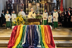 Bild_2-Kirche-1