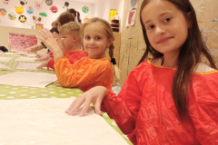 Bastelnde-Kinder-IMG_20250904_100523