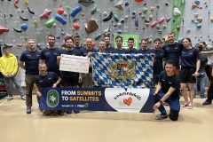 260120_Spendenklettern-Gruppenbild-der-Kletterer-scaled